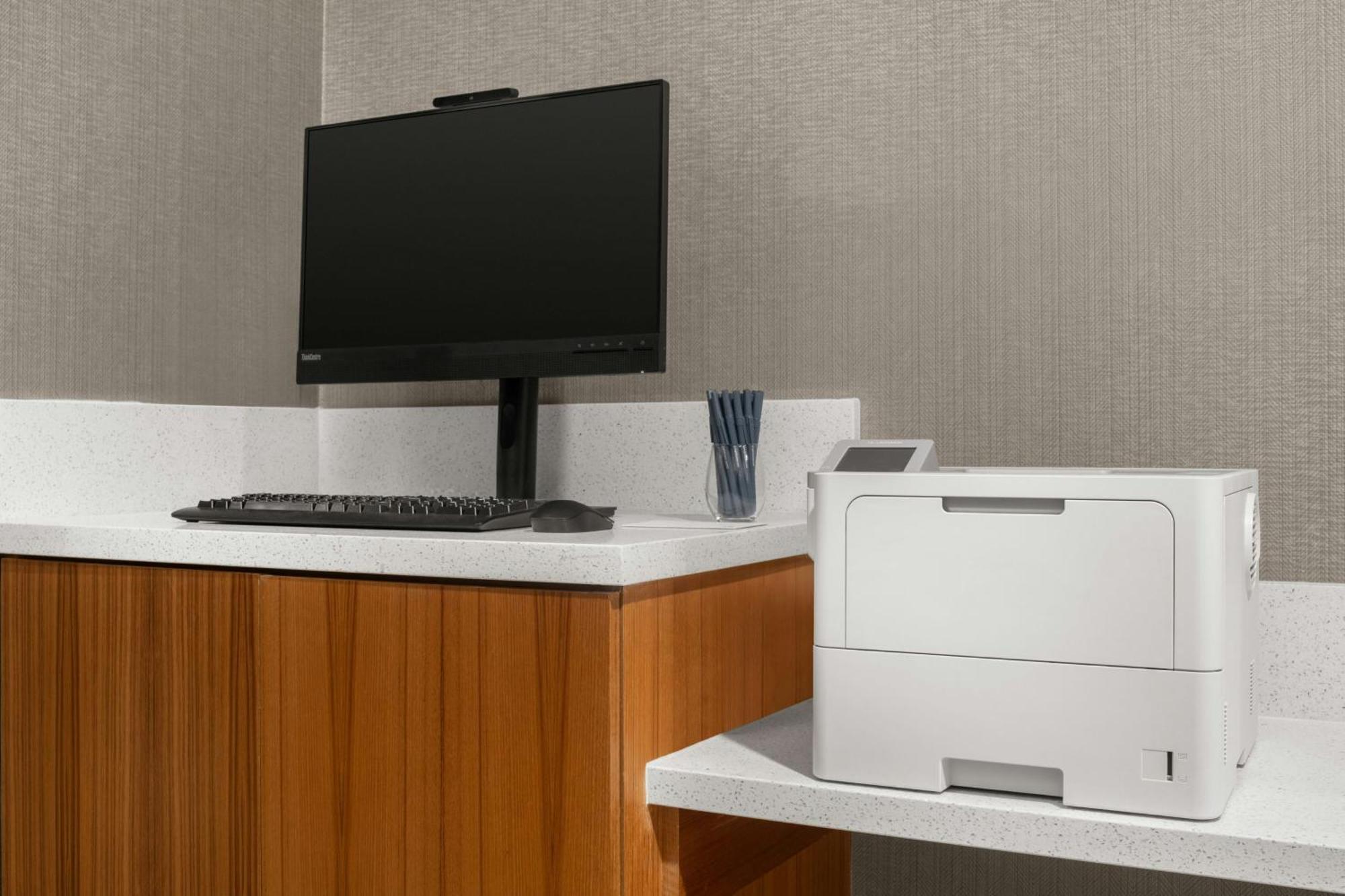 Springhill Suites By Marriott Кейнаб Екстериор снимка